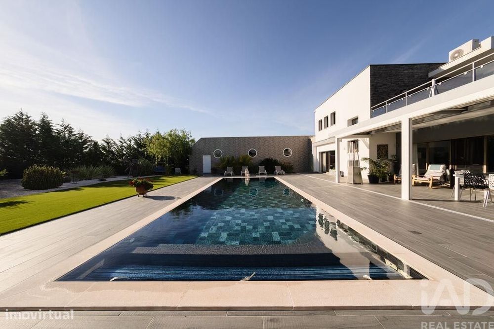 Casa / Villa T4 em Carvalhal de 437,00 m2