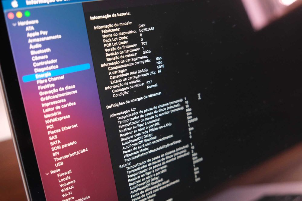 Apple Macbook Pro 15'' 2017 Touchbar i7/16GB/256GB SSD/Radeon Pro 555