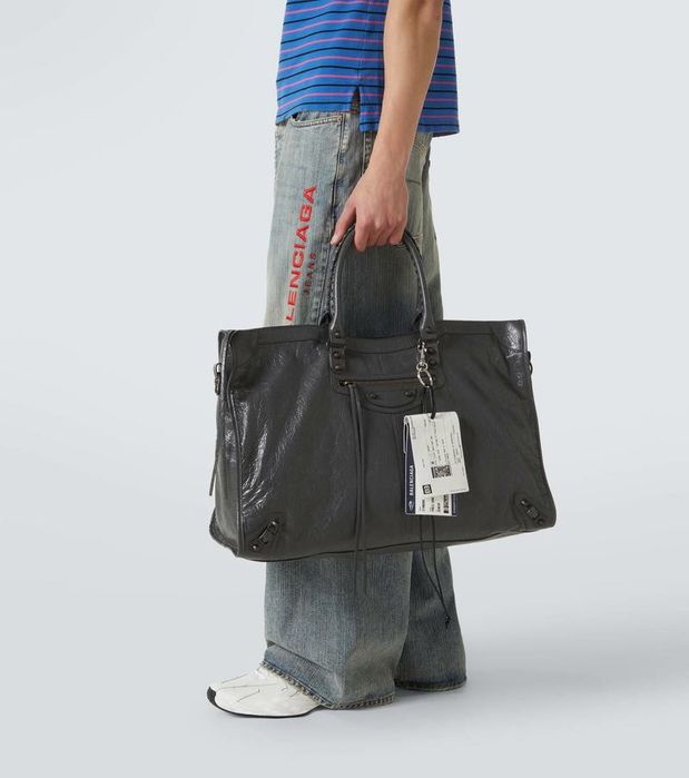 Sprzedam oryginalny brelok / charm Balenciaga “Tickets”