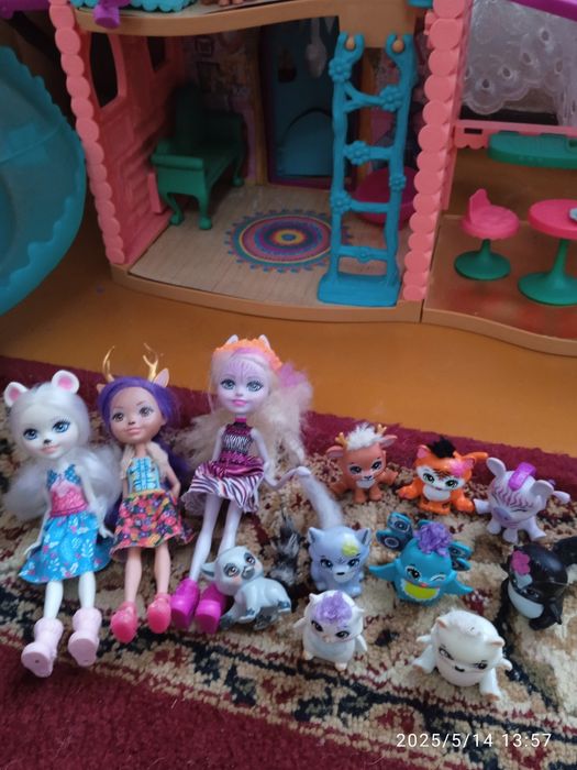 Ляльки enchantimals