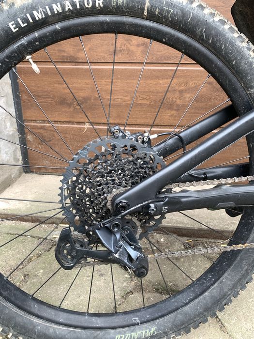 Rower SPECIALIZED elektryczny carbon