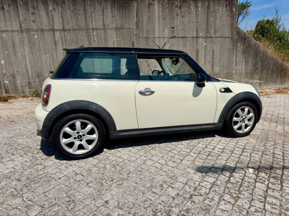 Mini Cooper D 1.6533468686069288963