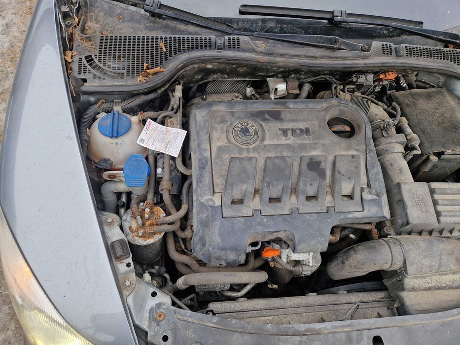 skoda OCTAVIA II lift 2.0 tdi 140KM silnik CFHC