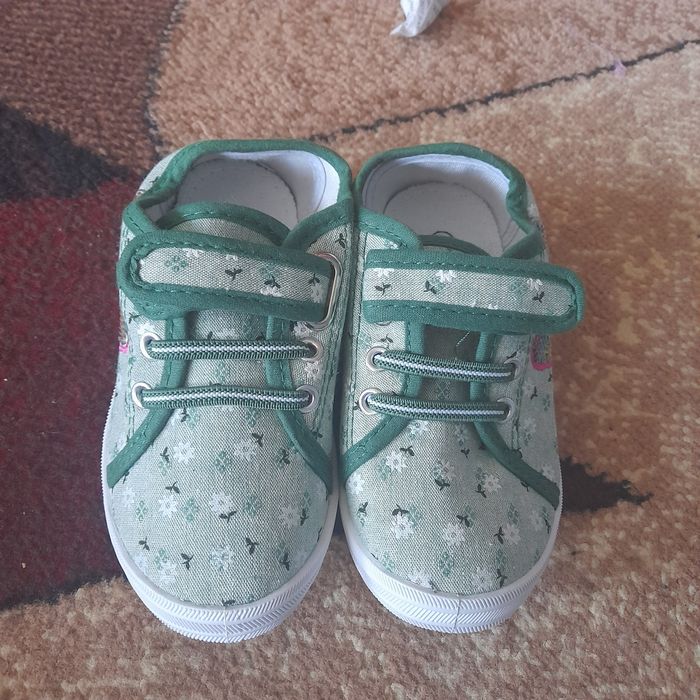 Мокасінчики для дівчинки