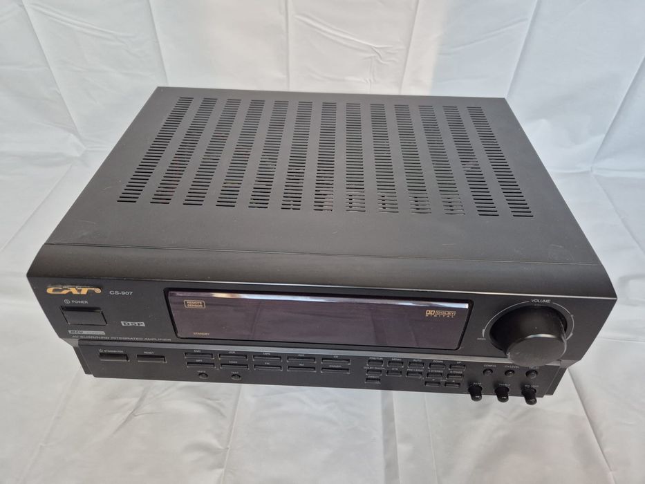 CAT CS-907 amplituner