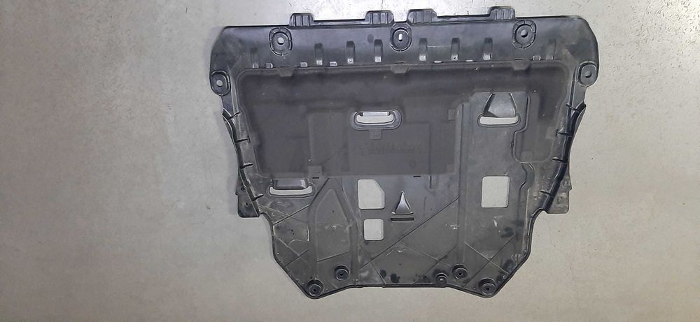 Захист плита під двигун Volvo xc40, 8892069445, 32241301, 32352480