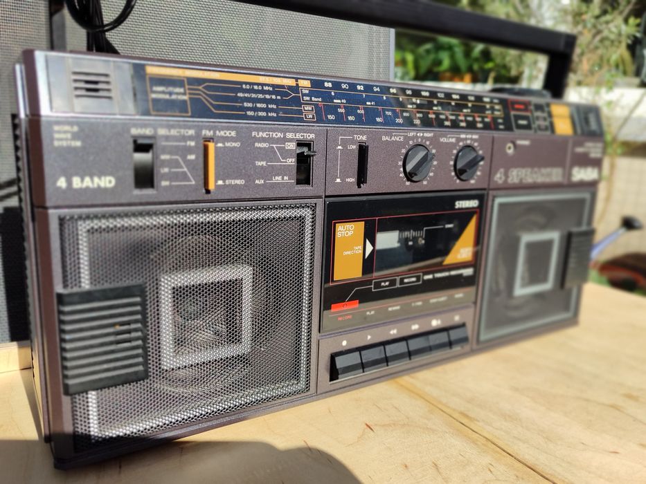 Sharp GF-4343, GF-4500 , SABA RCR 550, Telefunken RC 760.