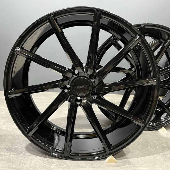 R22 Vossen CVT 5x120 Tesla Model X Диски Титани Оригінал