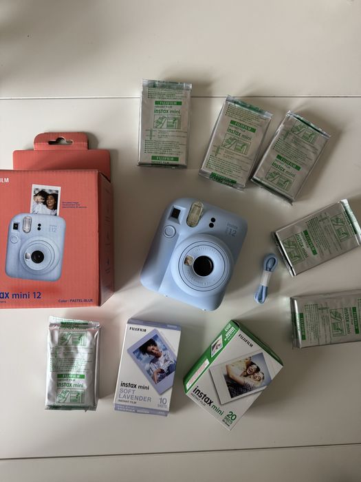 Aparat FUJIFILM Instax Mini 12 Niebieski