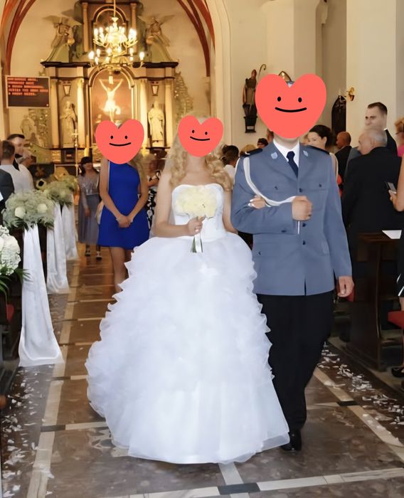 Piękna suknia ślubna