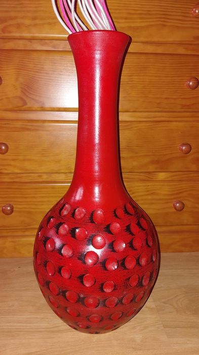 Red decorative pot438167962554869760