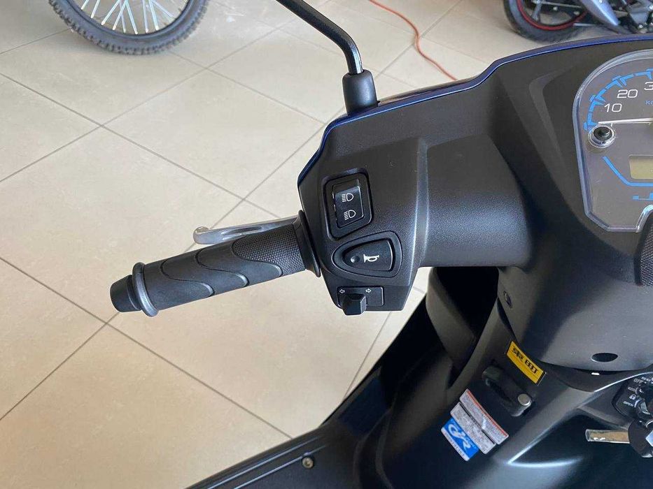 Купити скутер Yamaha JOG AY01 синя в Арт Мото Суми з документами