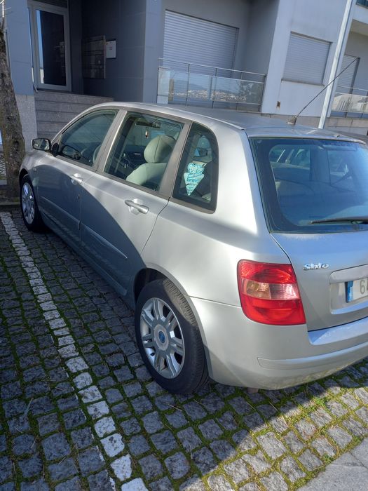 Fiat Stilo 1.4 16 Válvulas 2004