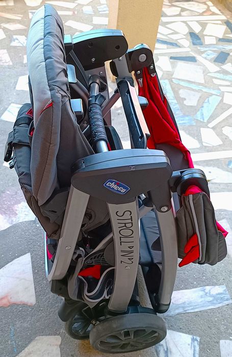 Carrinho Chicco Stroll in 2