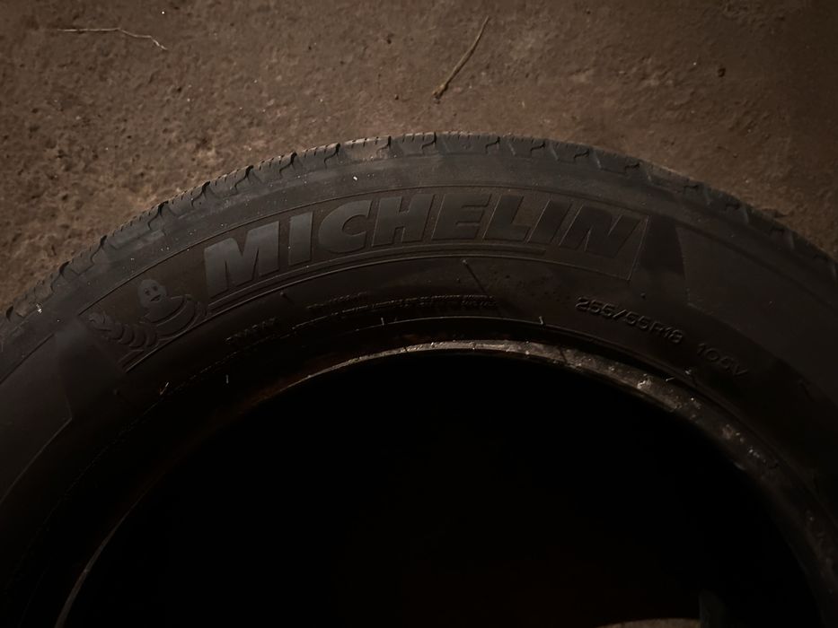 Продам Резину MICHELIN