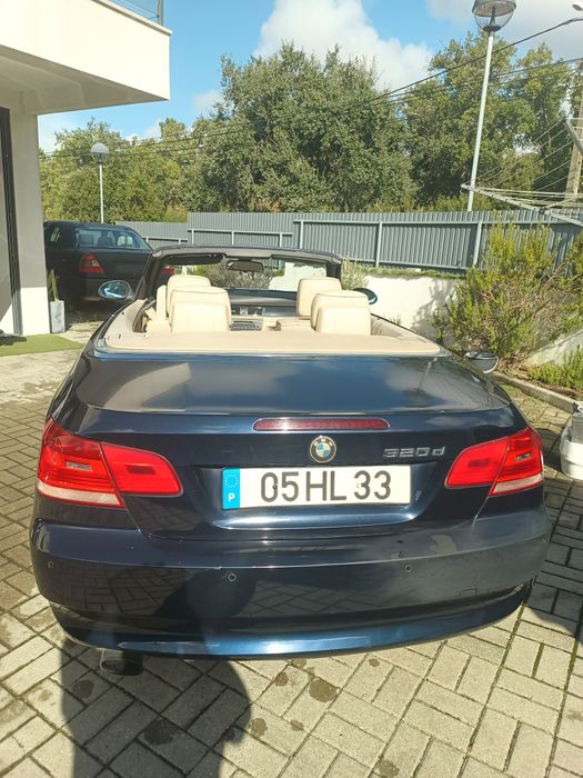 BMW 320 d modelo E93