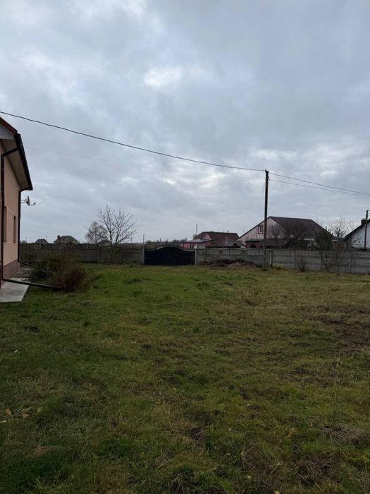 Продаж двоповерхового будинку .с.Забороль