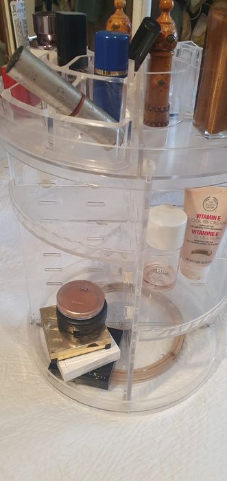 Organizafor de maquilhagem em acrílico