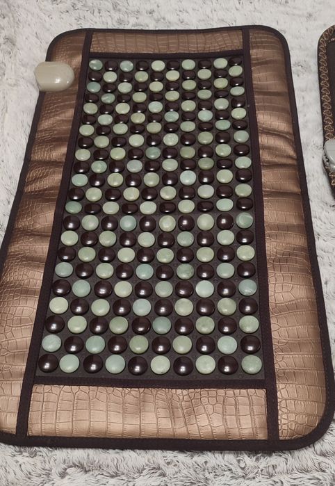 Турмалиново-нефритовый тепловой коврик, массажер для тела