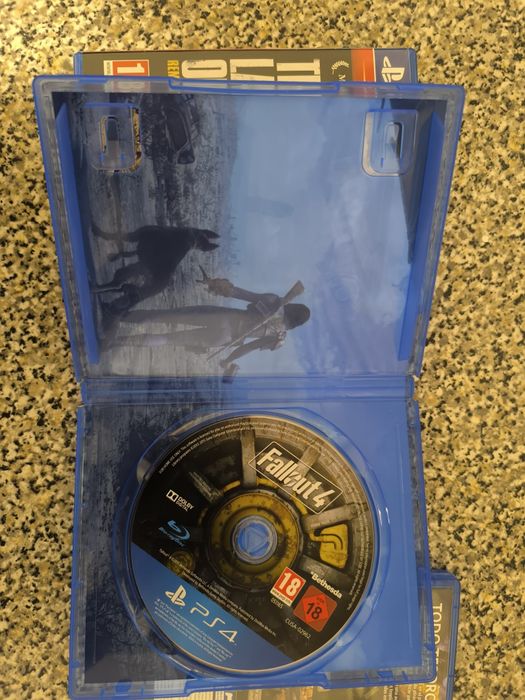 The last of us/Uncharted 4/Fallout 4 PlayStation 4
