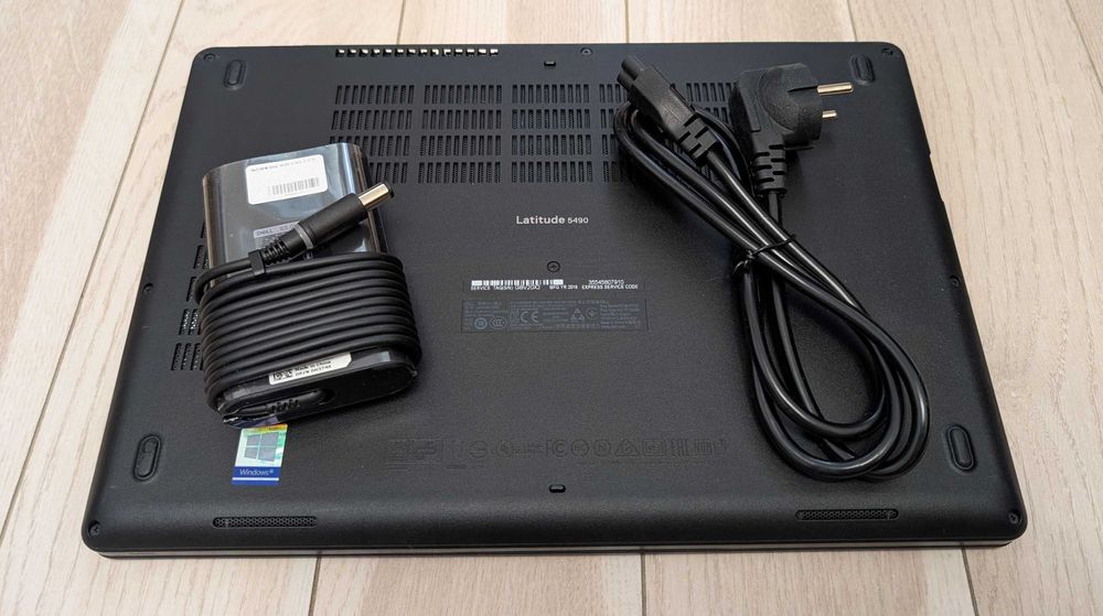 Ноутбук Dell Latitude 5490 i5 16GB 512GB SSD HD Windows 11 Pro