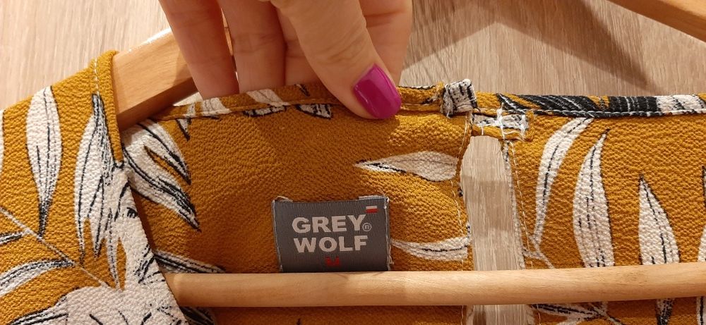 Musztardowa sukienka Grey Wolf 40/L