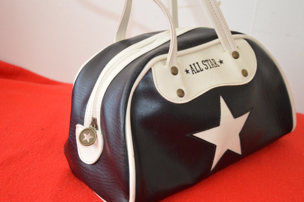 Torebka Converse All Star. CzaRNO-BIAŁA. Zadbana.