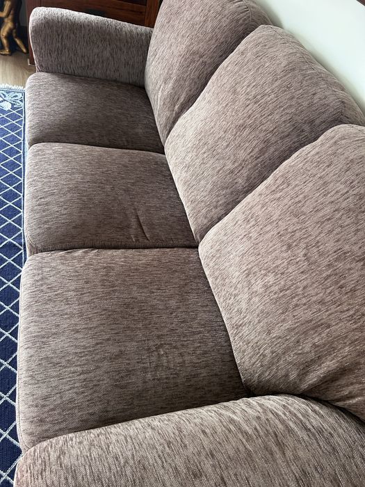 Sofa  de 3 lugares costas altas em excelente estado