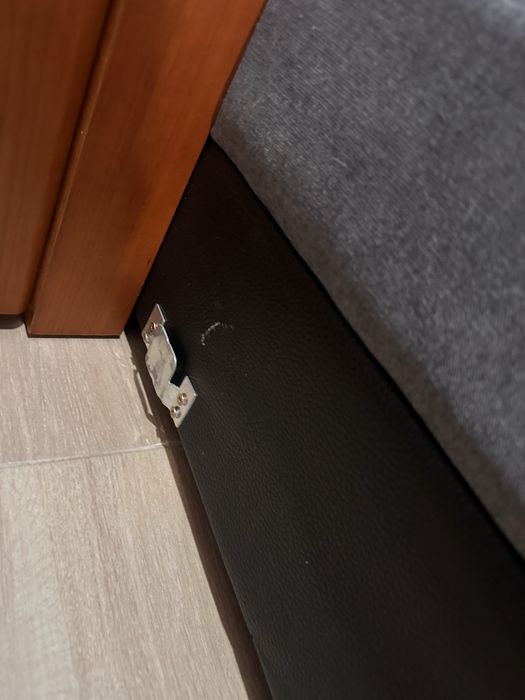 Sofa chaise long + oferta candeeiro