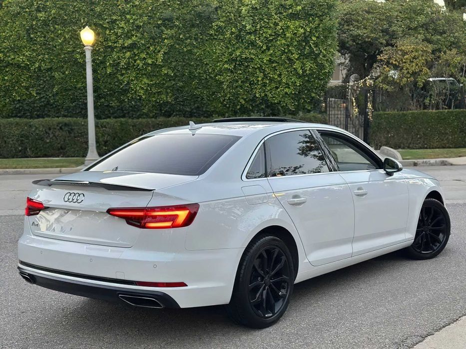 Audi A4      2018