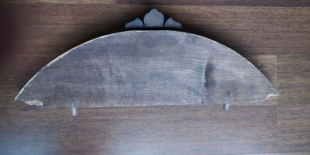 Korona, górka do zegara z mosiężną aplikacją 39 cm