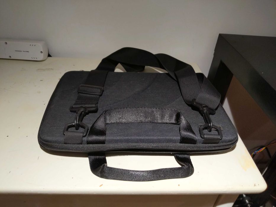 Portatil Lenovo 11" polegadas com mala robusta