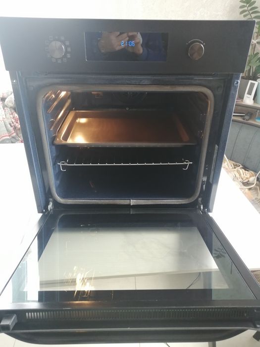 Духова шафа електрична Samsung