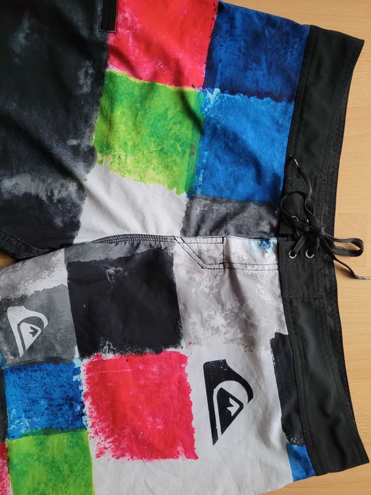 Szorty, spodenki Quiksilver z USA