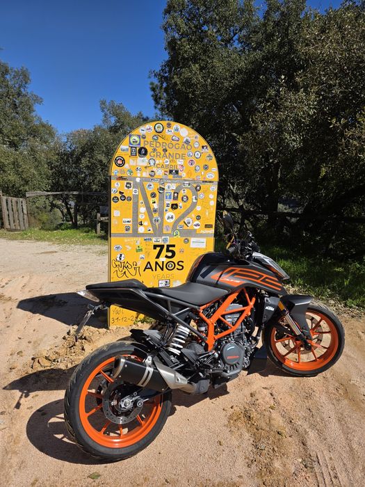 Ktm duke 125  - bluetooth