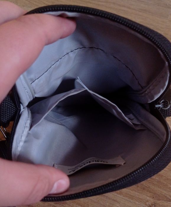 Tarebta adidas na ramie