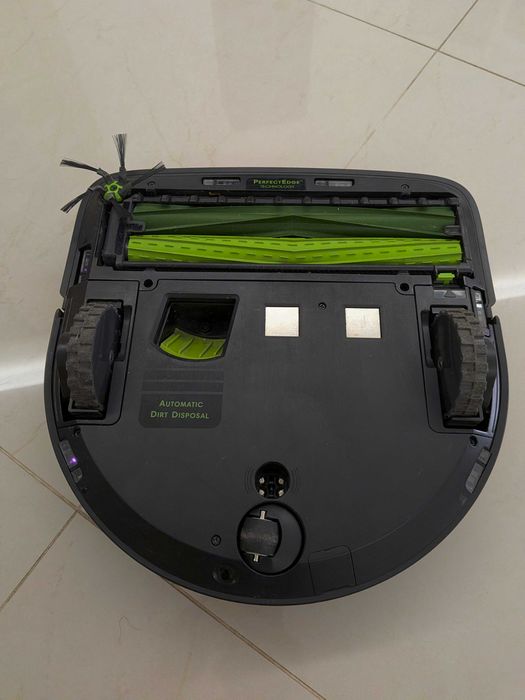 iRobot Roomba S9+ com base de esvaziamento automático + acessórios