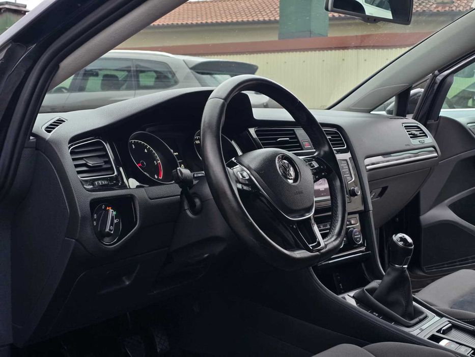 Volkswagen golf VII 1.6tdi 110cv "look gti"