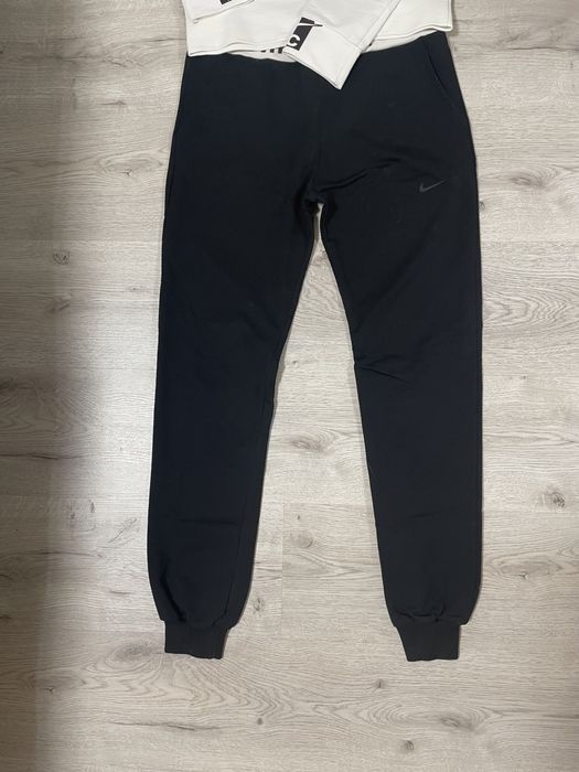 Костюм Nike (розмір М)