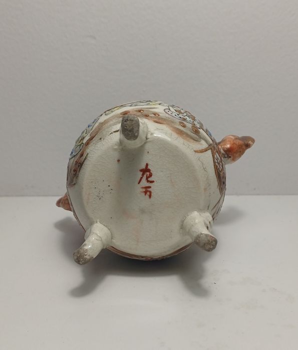 Japońska waza ceramiczna