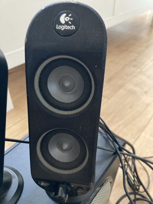 Glosniki Logitech 2+1  x-230