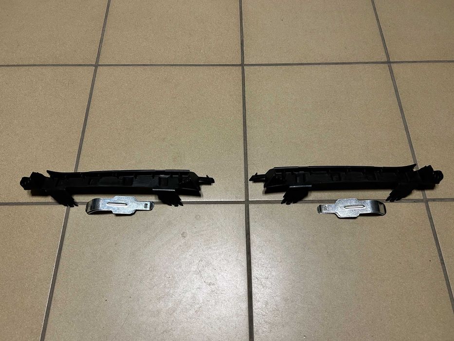 Кронштейн фари BMW X3 G01 X4 G02 кріплення 63117931709 63117931710