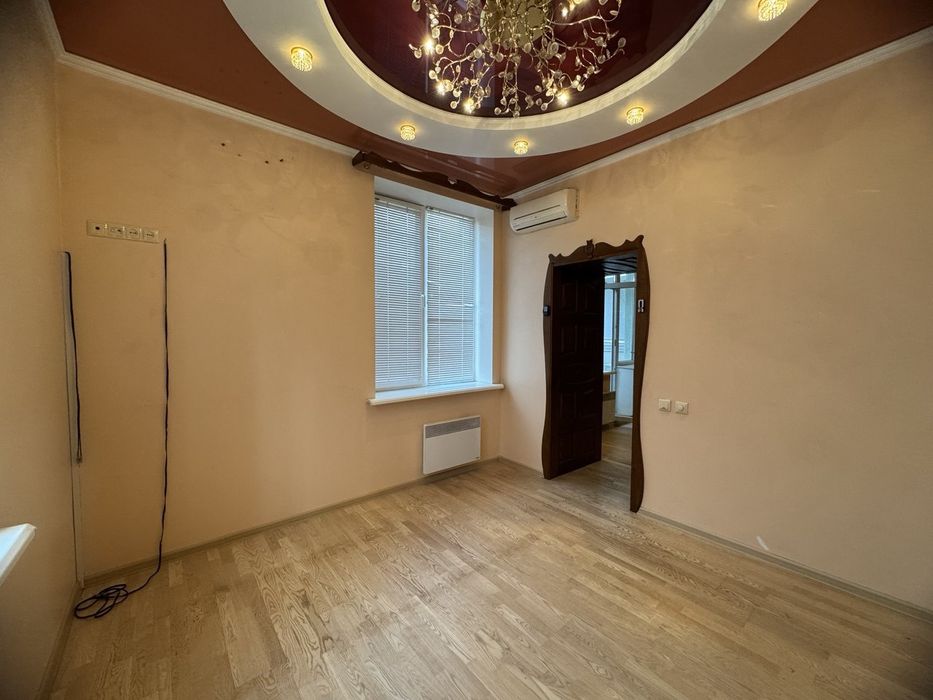 Продам сталінку з індивідуальним опаленням