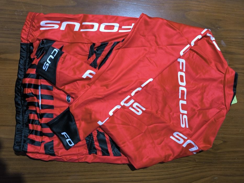 Camisola ciclismo da focus