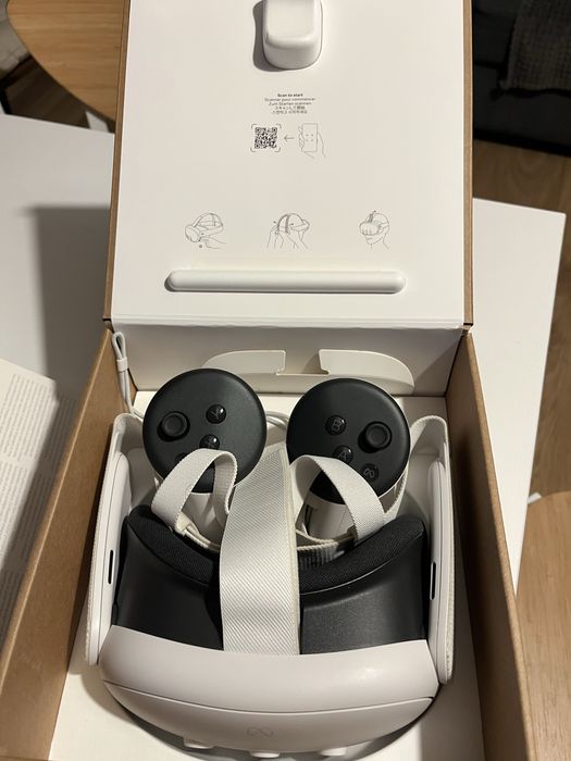 VR Oculus MetaQuest 3