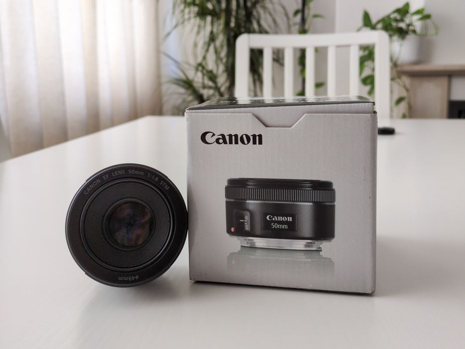 Objectiva Canon EF 50mm f/1.8 STM (como nova)