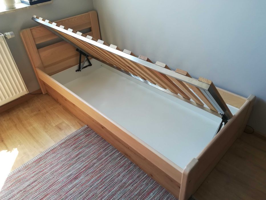 Łóżko z pojemnikiem 80x180 Sprzedam