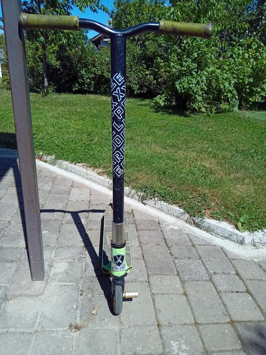 Трюковий самокат Explore