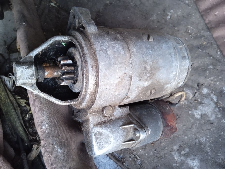 Продам стартер на авто ВАЗ.