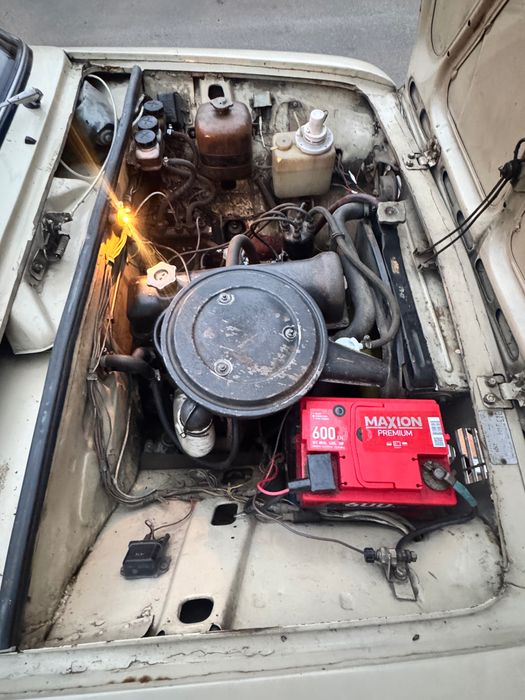 ВАЗ 2101 капсула часу, колекційний автомобіль 1973 року випуску